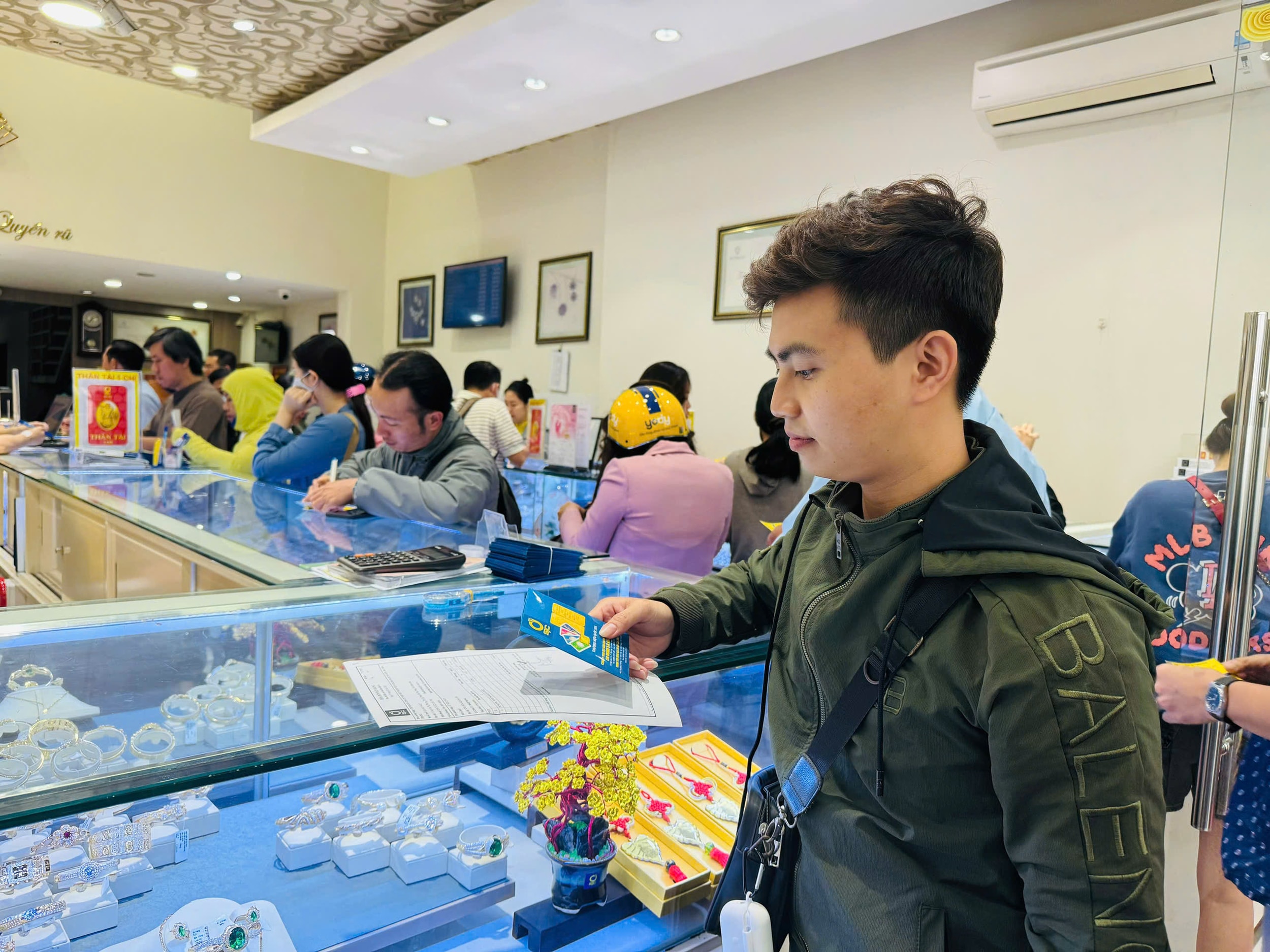 Giá vàng hôm nay 23/4/2026: SJC DOJI PNJ cập nhật sớm nhất