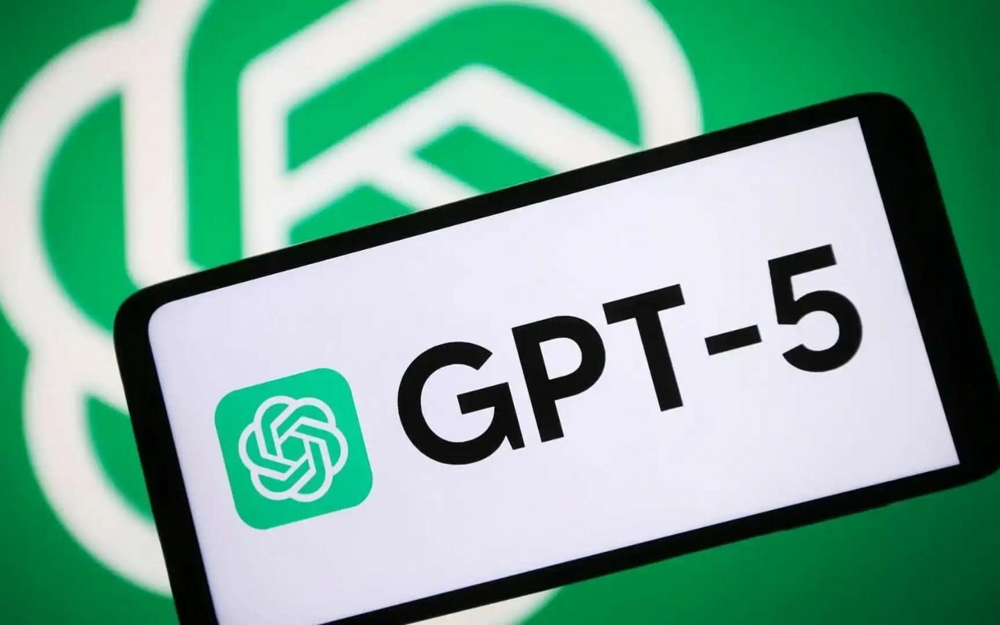 OpenAI ra mắt GPT-5.5: Bước tiến mới cho siêu ứng dụng AI