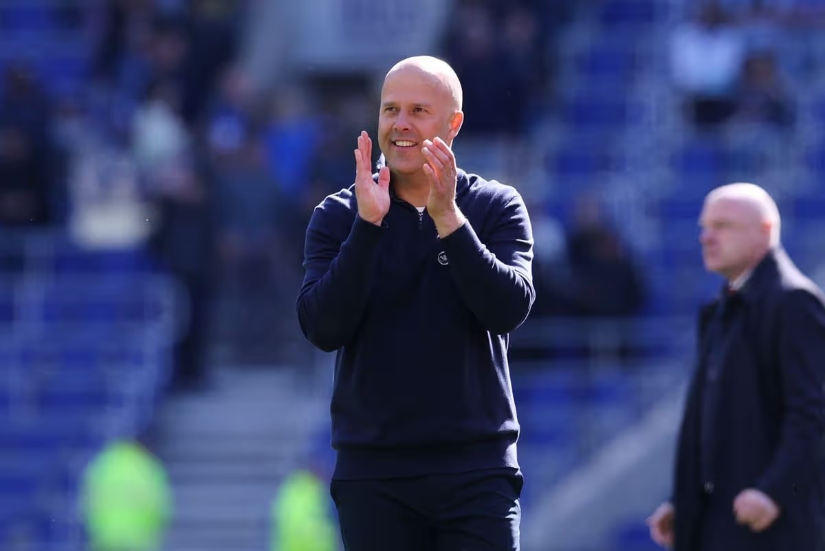 Liverpool và cuộc đua giành vé dự Champions League.