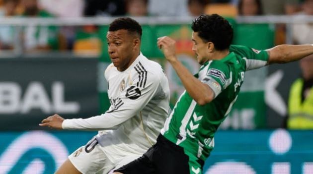 Kylian Mbappe thi đấu mờ nhạt trong trận hòa của Real Madrid trước Betis.