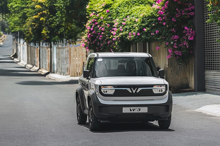 VinFast VF 3 được hưởng lợi từ chính sách miễn lệ phí trước bạ kéo dài đến 2027