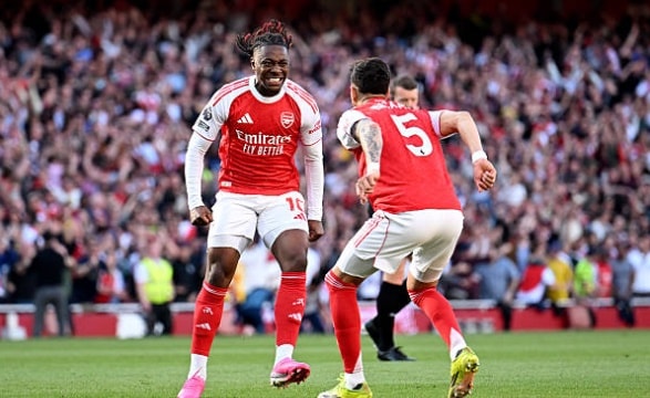 Arsenal củng cố niềm tin và khát khao vô địch sau chiến thắng quan trọng.