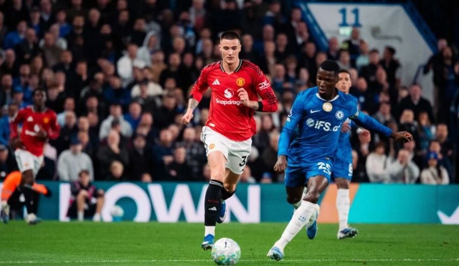 Tiền đạo Benjamin Sesko là một trong những nhân tố quan trọng trong sơ đồ của Carrick.