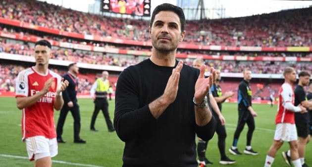 HLV Mikel Arteta đang dẫn dắt Arsenal dẫn đầu bảng xếp hạng Ngoại hạng Anh trong cuộc đua vô địch đầy kịch tính.