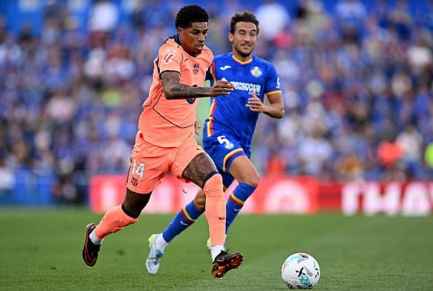 Vấn đề tài chính là rào cản lớn nhất để Barcelona giữ chân Rashford lâu dài.