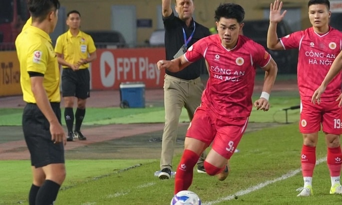 HLV Văn Sỹ Sơn từng có những nhận xét khắt khe để giáo dục Đình Bắc