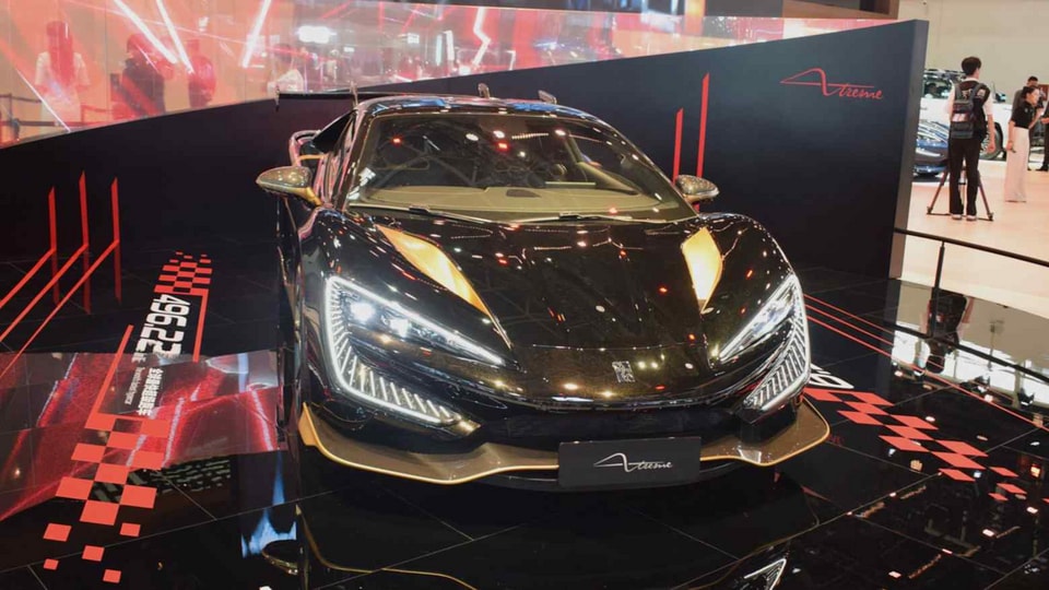 Siêu xe điện BYD Xtreme trình diễn tại triển lãm ô tô