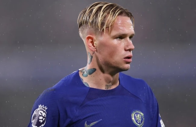 Mykhailo Mudryk trong màu áo Chelsea.