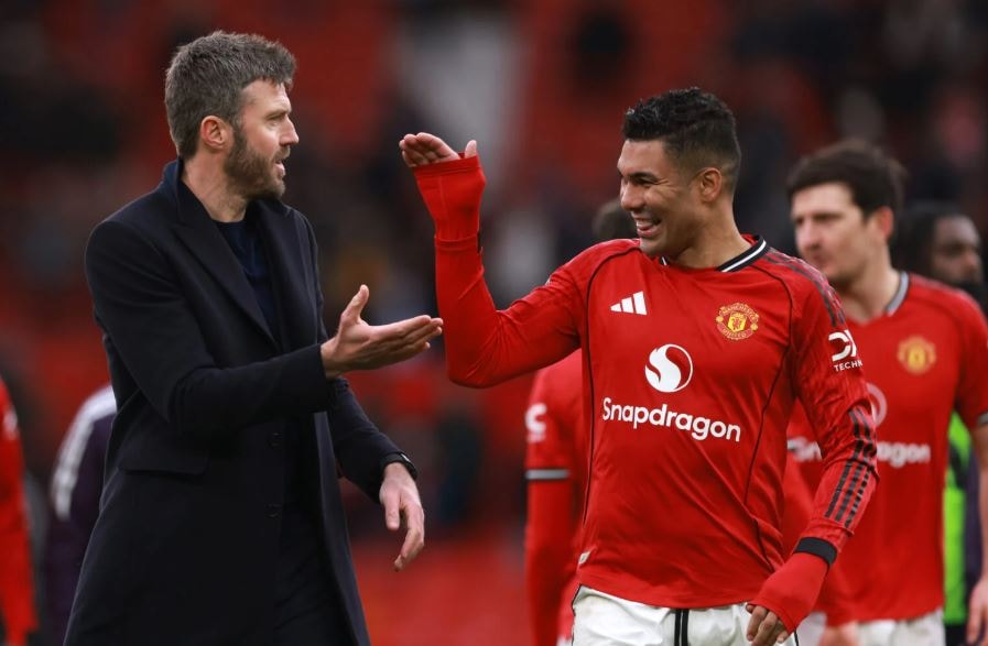 Michael Carrick và Casemiro chia sẻ nhiều điểm chung trong phong cách thi đấu và sự cống hiến.
