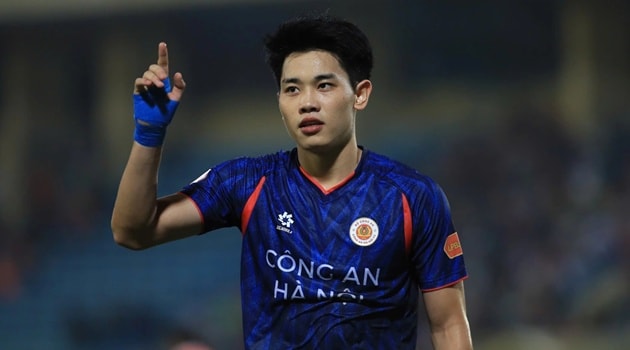 Tiền đạo Nguyễn Đình Bắc đang có phong độ săn bàn cực cao tại V.League 2025/26.