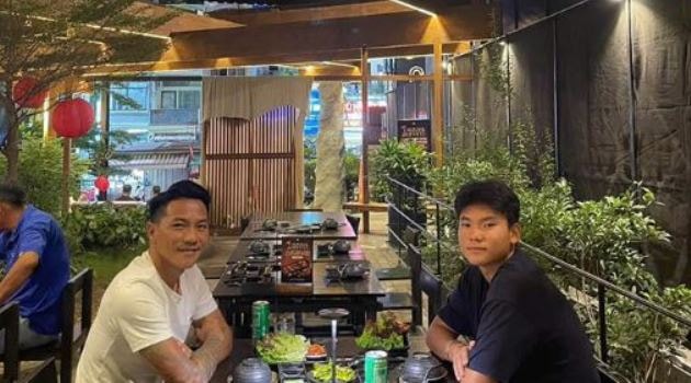 Cựu tiền đạo Nguyễn Quang Hải và con trai Nguyễn Lê Quang Khôi
