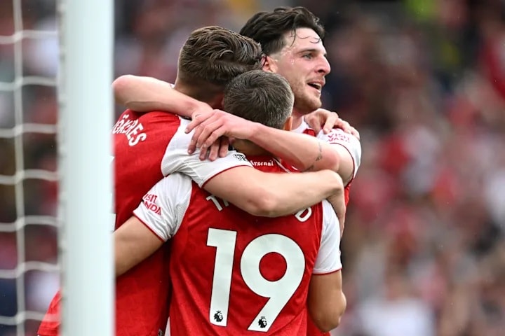 Declan Rice duy trì nhịp độ trận đấu ổn định