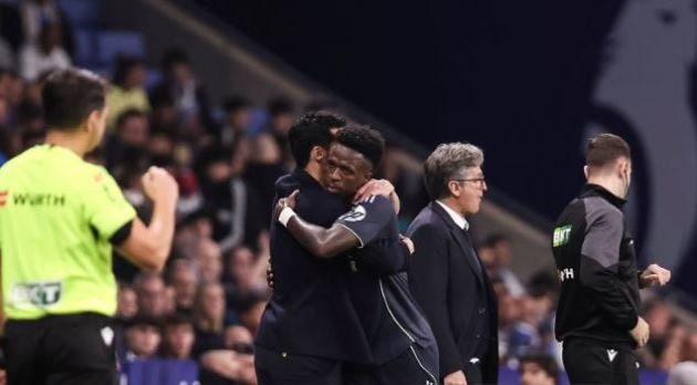 Vinicius Junior tỏa sáng rực rỡ trong màu áo Real Madrid.