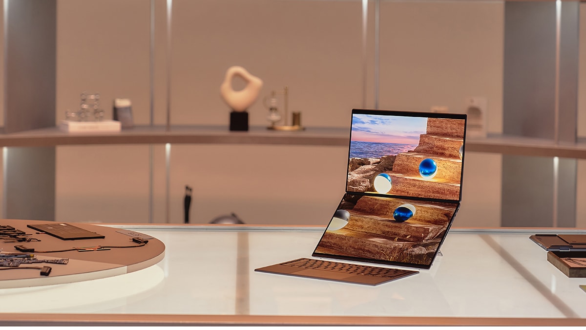 Khả năng biến hình linh hoạt của Zenbook DUO 2026