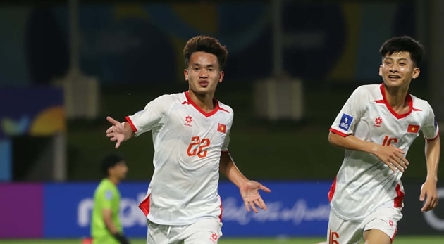 Quang Hưng ghi bàn thắng duy nhất giúp U17 Việt Nam đánh bại U17 Yemen