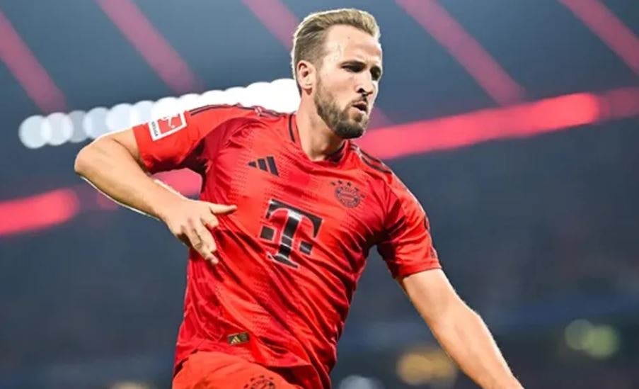 Hiệu suất ghi bàn khủng khiếp của Harry Kane là lý do các đại gia Ngoại hạng Anh sẵn sàng chi đậm.