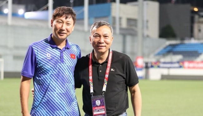 HLV Kim Sang-sik và Chủ tịch VFF Trần Quốc Tuấn dự kiến sang Saudi Arabia tham dự sự kiện Asian Cup.