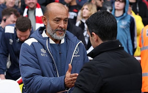 Mikel Arteta đang nắm lợi thế lớn về chiến thuật so với Nuno Santo.