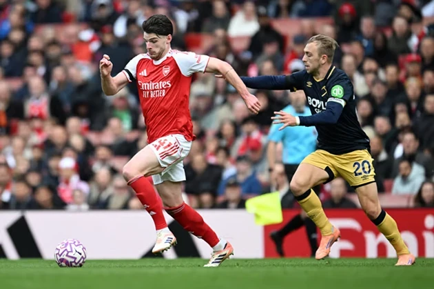 Declan Rice ăn mừng bàn thắng, khẳng định khao khát chinh phục các danh hiệu lớn.