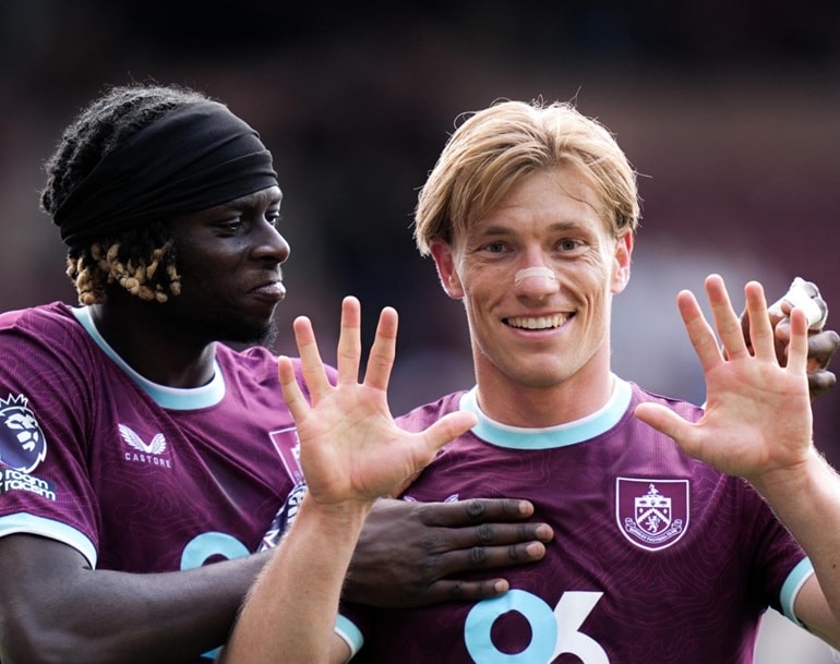Burnley đã giành được 1 điểm quý giá trước Aston Villa tại giải Ngoại hạng Anh.