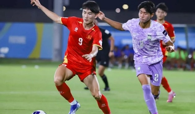 U17 Việt Nam để thua ngược đáng tiếc trước U17 Hàn Quốc.