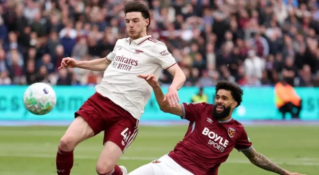 Declan Rice giữ vai trò không thể thay thế trong sơ đồ tiền vệ của Arsenal.