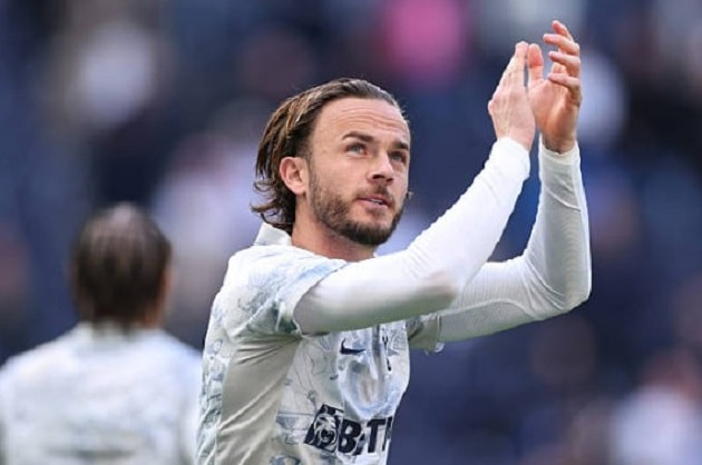 James Maddison trở lại tập luyện cùng đội một Tottenham sau chấn thương.