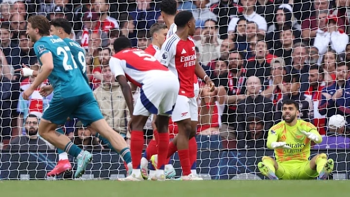 Bournemouth từng đánh bại Arsenal 2-1 ngay tại Emirates.