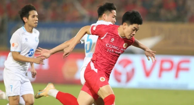 Nguyễn Đình Bắc đang có phong độ rất cao trong màu áo câu lạc bộ CAHN.