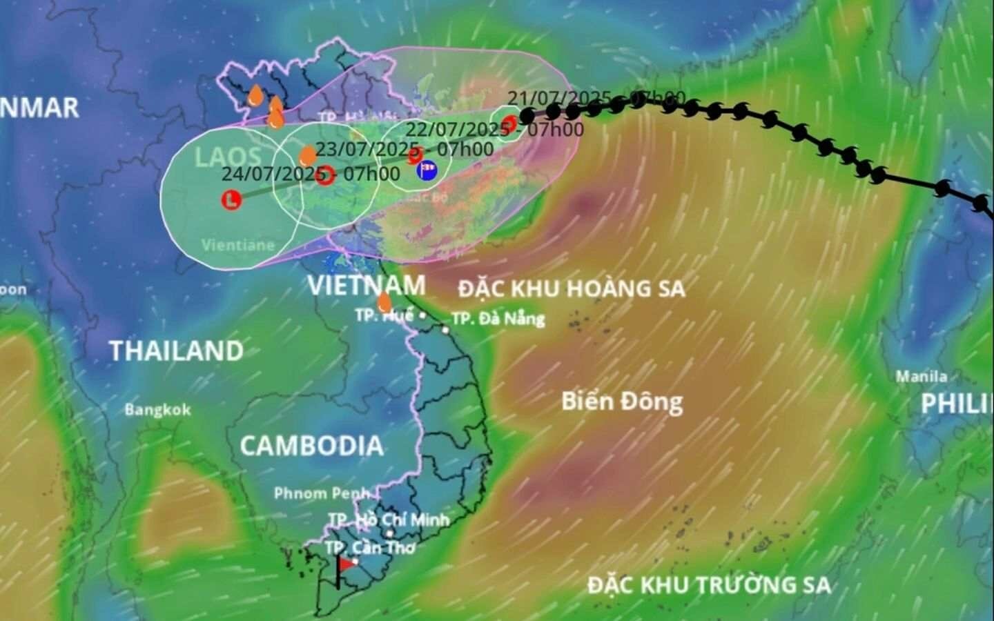VRain tích hợp các lớp dữ liệu công nghệ cao để hỗ trợ người dùng theo dõi thời tiết