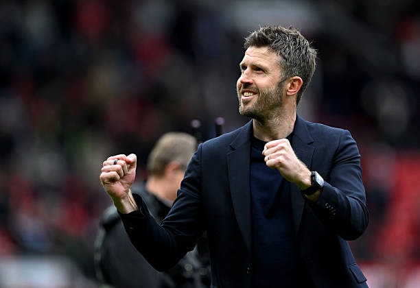 Michael Carrick đã giúp Manchester United hồi sinh mạnh mẽ và giành vé dự Champions League.
