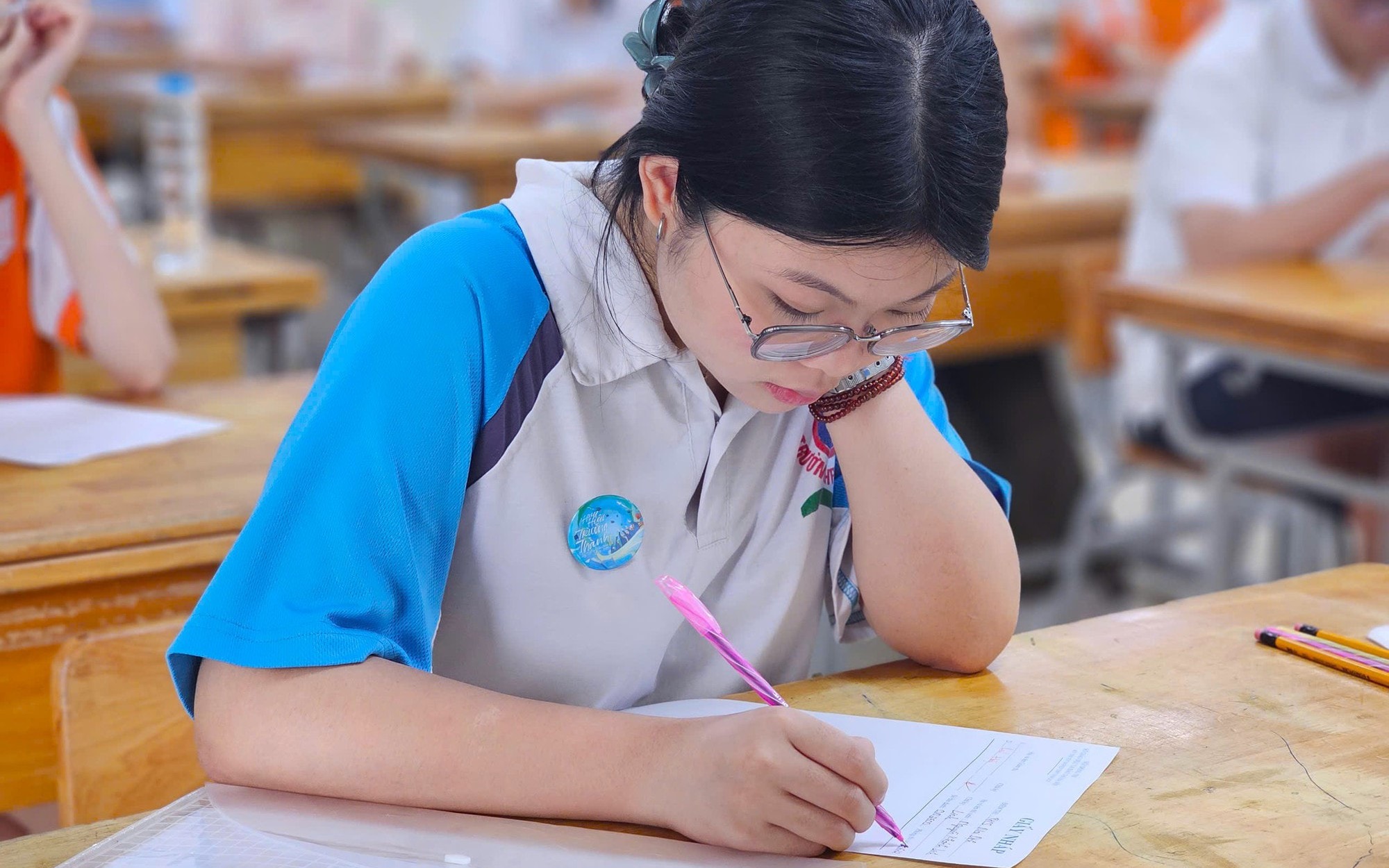 Quy định màu mực khi thi tốt nghiệp THPT 2026