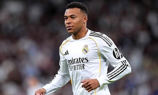 Mbappe khiến phòng thay đồ Real rối ren.