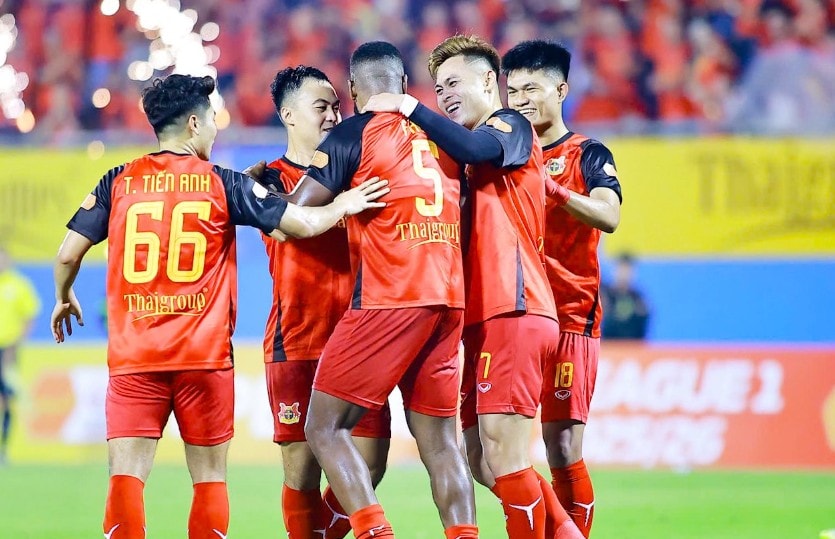 Ninh Bình được đánh giá cao hơn SLNA ở màn chạm trán tới tại sân vận động Vinh.