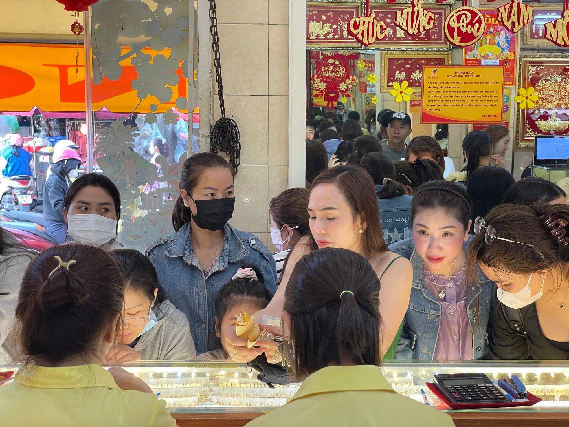 Cập nhật giá vàng chiều nay 16/5/2026: Bảng giá SJC DOJI PNJ chốt tuần