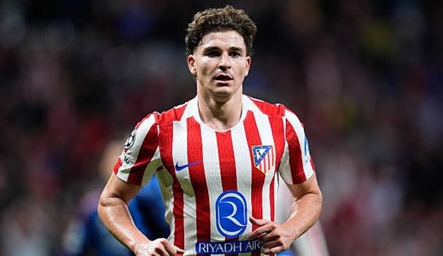 Arsenal lên kế hoạch chiêu mộ Julian Alvarez.