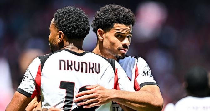 Zachary Athekame và Nkunku ăn mừng bàn thắng quan trọng tại Serie A.