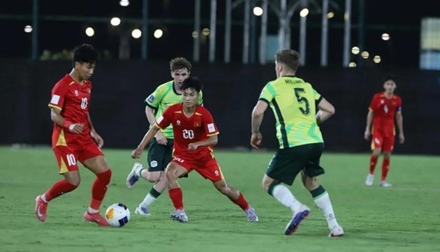 U17 Việt Nam dừng bước trước U17 Australia tại vòng tứ kết châu Á.