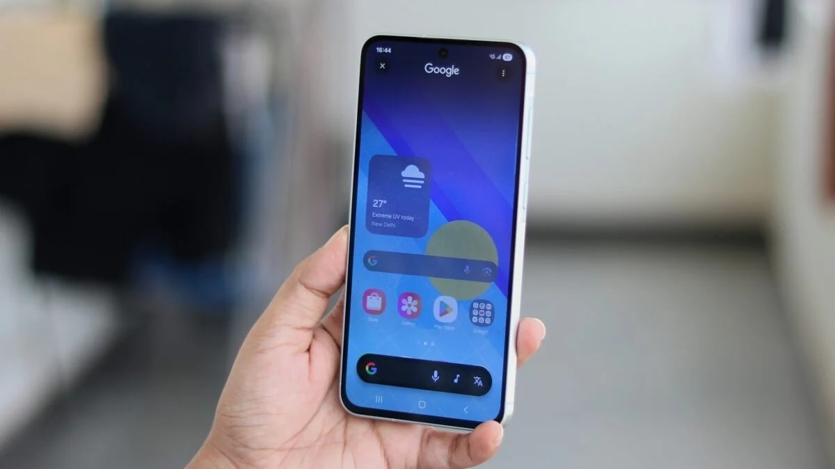 Mẫu điện thoại tầm trung Galaxy A56 gia nhập danh sách nâng cấp One UI 8.5 sớm hơn dự kiến