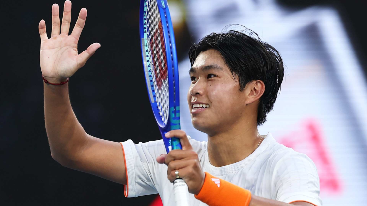 Tay vợt trẻ Learner Tien lần đầu ghi tên vào top 20 ATP