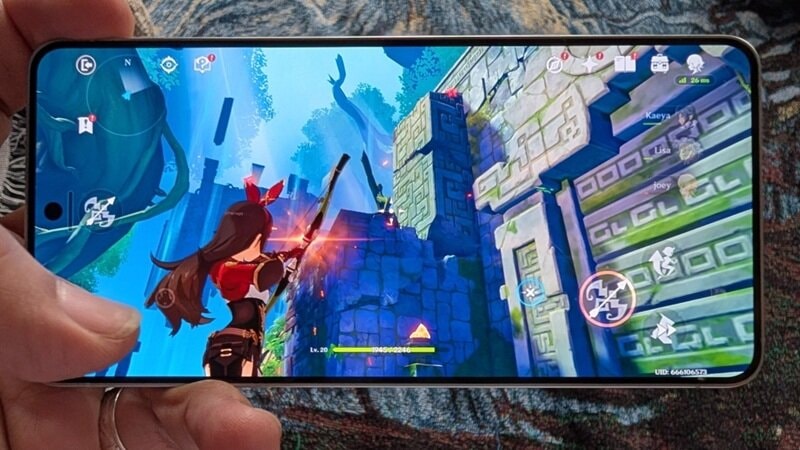 Cấu hình Samsung Galaxy S25 Edge với chip Snapdragon 8 Elite mạnh mẽ.