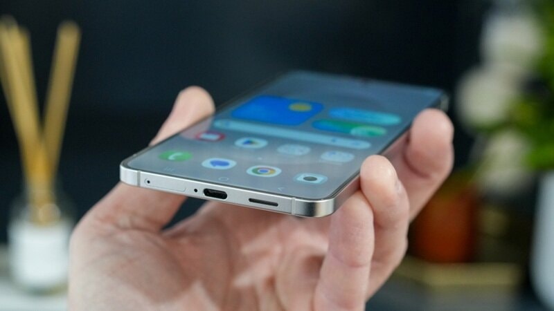 Thiết kế siêu mỏng 5,88mm của Samsung Galaxy S25 Edge.