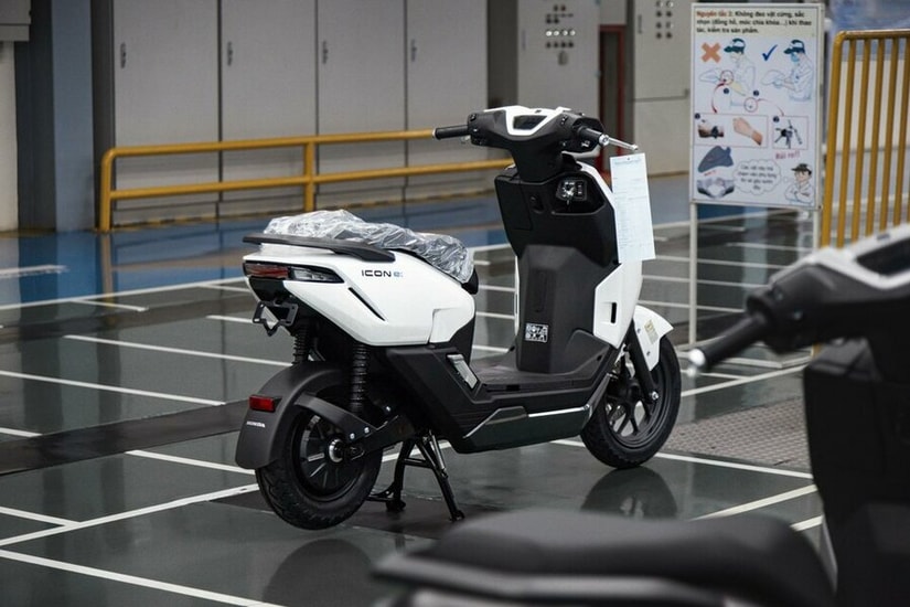 Cận cảnh chi tiết động cơ và thiết kế của Honda ICON e:
