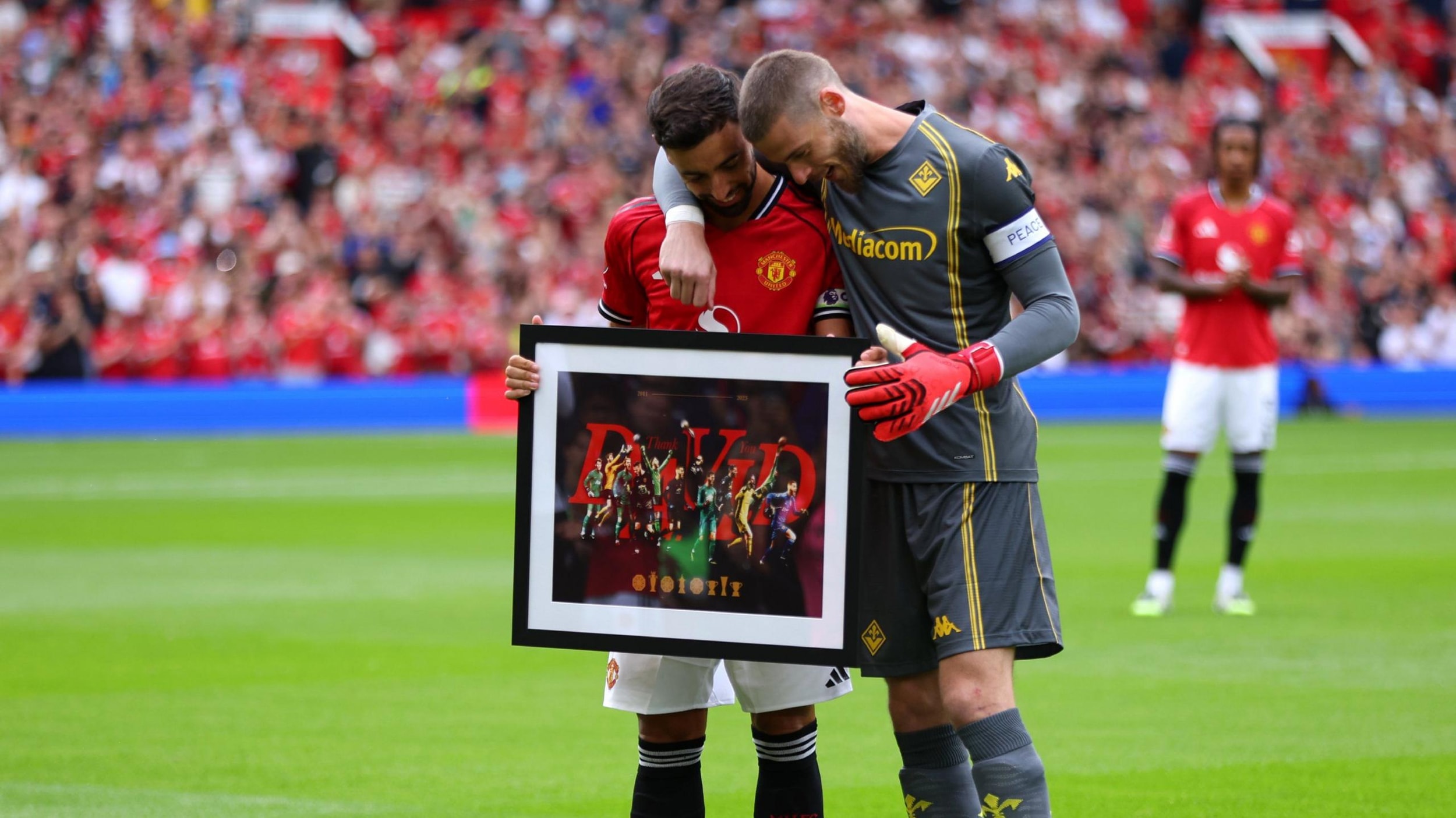 David de Gea rời đi, khép lại một chương lịch sử đầy thăng trầm cùng Manchester United.