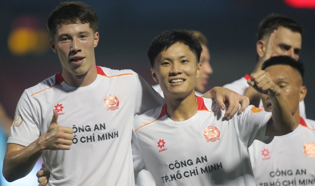 Lee Williams một lần nữa trở thành cứu tinh của CLB CA TPHCM.