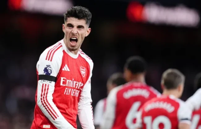 Arsenal chuẩn bị cho trận đấu cuối cùng tại Ngoại hạng Anh gặp Crystal Palace.