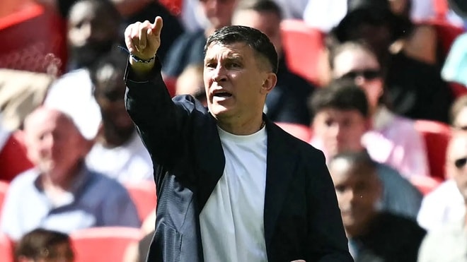 HLV Sergej Jakirovic, kiến trúc sư trưởng cho thành công của Hull City