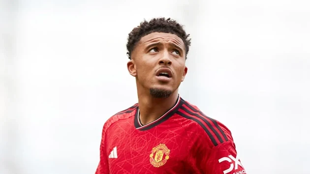 Man Utd có thể gia hạn Sancho để bán giá cao.