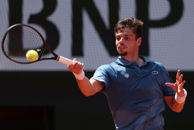 Tay vợt Arthur Fea tại giải quần vợt Roland Garros