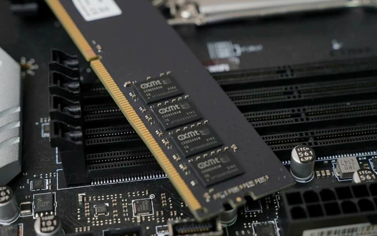 Dự đoán giá RAM và SSD có thể hạ nhiệt do nguồn cung chip nhớ từ Trung Quốc tăng mạnh